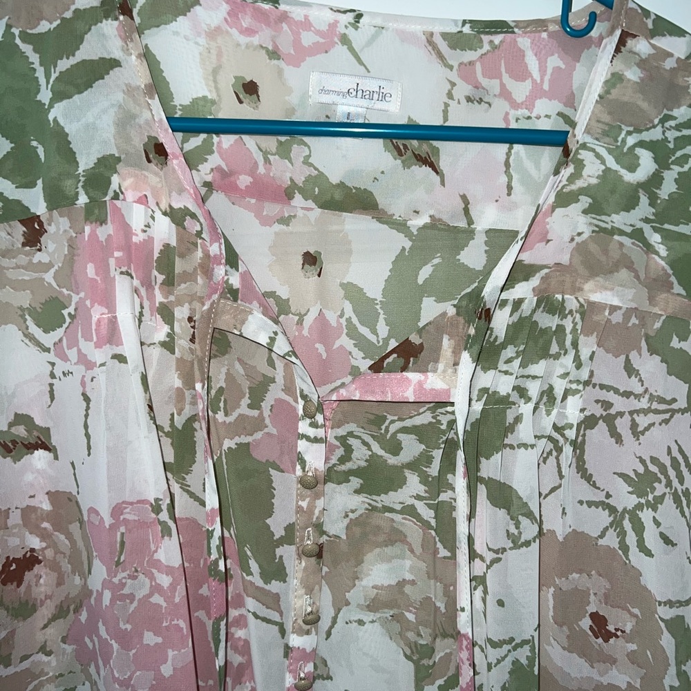 Blouse - Picture 2 of 4